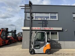 STILL RX70-18 triplo475 sideshift 9800uur 2014 FULL CAB. LPG