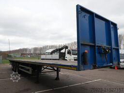 Pacton Flatbed trailer with twistlocks