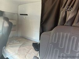 MERCEDES-BENZ 3248 Arocs Pritsche+PK48002 Kran 8x2