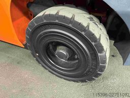 Toyota 02-8FGF30