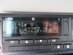 Iveco EuroCargo 120 E 250. 7 Persoons, manschappenwag...