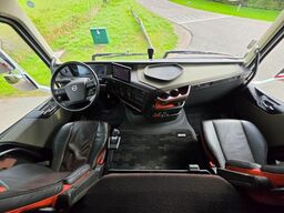 Volvo FH16 750 8x4!! EFFER 1405!!FLYJIB/LIER/360 STAB...