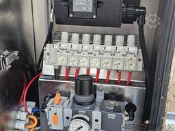 Curio C-3027 Whitefish Heading Machine