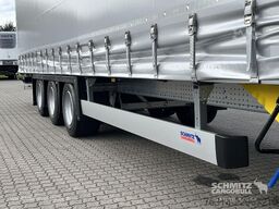 Schmitz Cargobull Curtainsider Mega Getränke