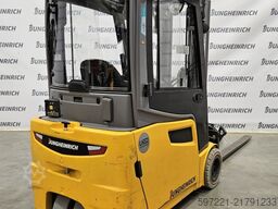 Jungheinrich EFG 220 440DZ  Bj. 2021 Triplex