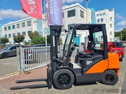 Doosan G30P-7
