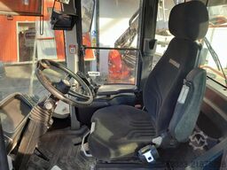 Doosan DL300