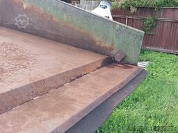 Vecoplan feeding table for shredder 