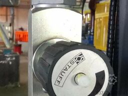 Hidrobrasil 200T Viersäulenpresse