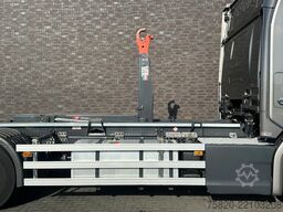 Scania R660 6X2 VDL S-21-6400 HAAKARM / ABROLLKIPPER/ ...