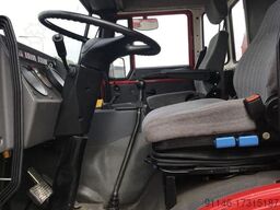 DAF 2300 2300 Turbo * 6 x 2 * Spring - Spring * Man...