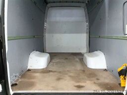 MERCEDES-BENZ Sprinter 519 CDI DoKa/Mixto Stdheiz AHK3,5to
