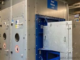 Sturm (Anlage) / KUKA & Yaskawa (Roboter Beschichtungsanlage