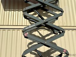 Skyjack SJ6832RT 4x4 Diesel, 11.8 Meter, 1.356 H