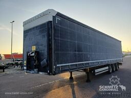 Schmitz Cargobull Curtainsider Standard Getränke