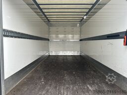 Mercedes-Benz Sprinter 317 1.9 CDI Euro 6 E / 143 dkm / Box /...