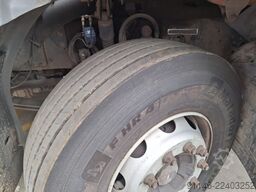 Renault Premium 320 * DXi * 6x2 * Euro 4 *