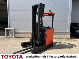 Toyota RRE 160 H / Akku überh.!