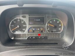 MERCEDES-BENZ ATEGO 816 Koffer 6,10 m LBW 1 to. *3 Sitze