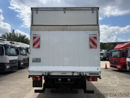MERCEDES-BENZ ATEGO 816 Koffer 6,10 m LBW 1 to. *3 Sitze