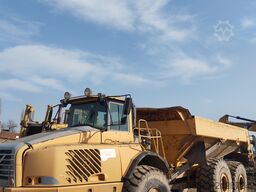 VOLVO A40D