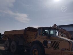 VOLVO A40D