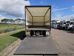 VOLVO FE 280.18 2T LIFT BOX 5.52 M