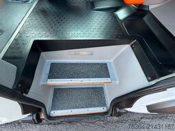 MERCEDES-BENZ Sprinter 314 BlueTEC 9Sitze Motor baut Druck auf