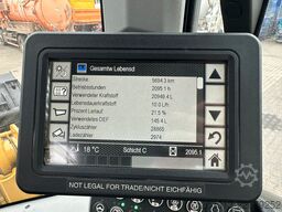CATERPILLAR 930M Radlader mit Schaufel 2.090 BTH