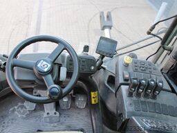 Kalmar DCG220-12
