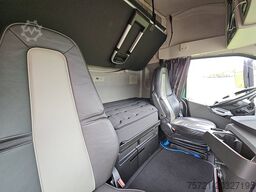 VOLVO FH 460 6X2 STEER XEN. LEATH