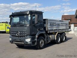 Mercedes-Benz Arocs 2646 6x4 3-Seitenkipper Schwarzmüller