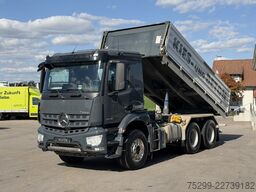 Mercedes-Benz Arocs 2646 6x4 3-Seitenkipper Schwarzmüller