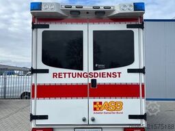 MERCEDES-BENZ Sprinter 519 KRANKENWAGEN AUTOMATIK KLIMA LED