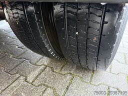 Iveco EuroCargo 80E22 Kran HMF 735 bis 15 Meter