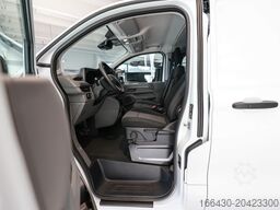 VW T7 Transporter Kastenwagen mit L-Trennwand AHK P