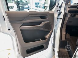 VW T7 Transporter Kastenwagen mit L-Trennwand AHK P