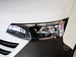 VW T7 Transporter Kastenwagen mit L-Trennwand AHK P