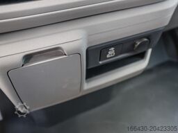 VW T7 Kasten 2.0 TDI 4M AHK LED KAMERA SPURH. BT