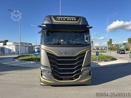 Iveco S-WAY 580 