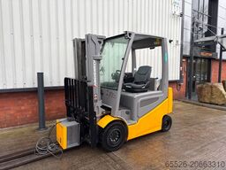 Jungheinrich EFG 425 K SP / 1702 Std.