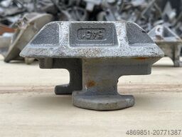  Twistlock bridge fitting stacking cones