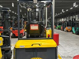 Combilift Aisle Master 20WHE/ Only 6256 hours
