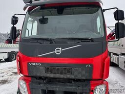 Volvo FL280 recovery truck with Co-Me-Ar body