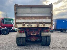 Renault G320 Manager 8x4