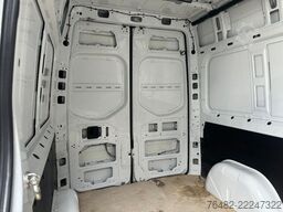 MERCEDES-BENZ Sprinter 315 CDI Kasten/L2H2/FWD/3924/KLIMA/DACH