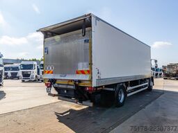 RENAULT D18.250 DXI+DHOLLANDIA