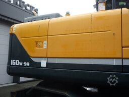 Hyundai Robex 160W-9A  Wheel Excavator with bucket