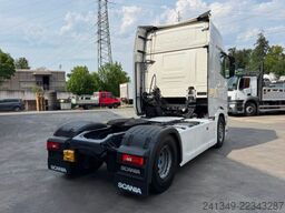 SCANIA S450 4x2 2x Tanks 1100L
