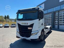 IVECO AS280X48 6x2 Hiab 21T